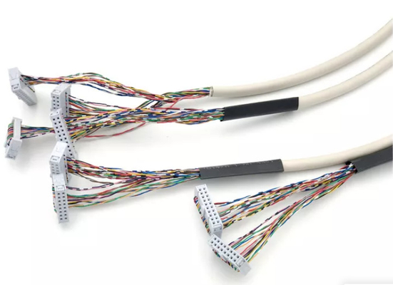 LCDスクリーンのための2.54mm FFCのフラット ケーブル12-64 Pinの屈曲のリボンのねじれ