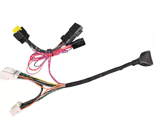 0.3mm 0.4mmのカメラのケーブル会議 ポリ塩化ビニールCctvの可聴周波尾ライト ビデオEcuのコネクター車