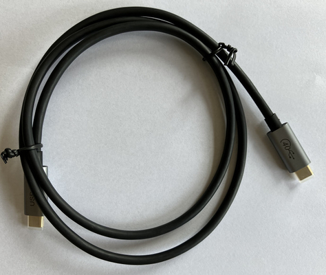 1.8m HDMIワイヤー馬具USB 4 240w適用範囲が広いHdmiカバー バックルのタイプ